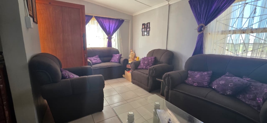 2 Bedroom Property for Sale in Rosedale Northern Cape